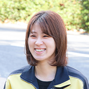 質問する女性02